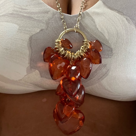 Heart necklace and earrings set - Picture 4 of 4